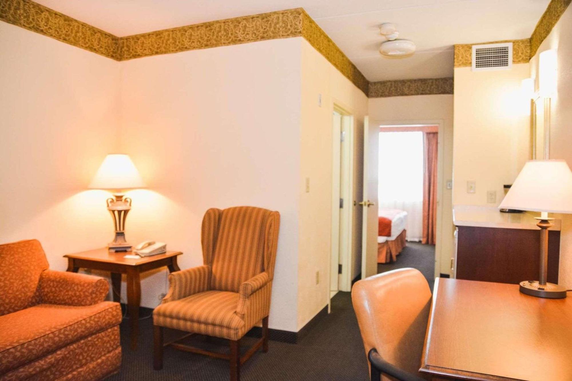 Country Inn & Suites By Radisson, London South, On Bagian luar foto