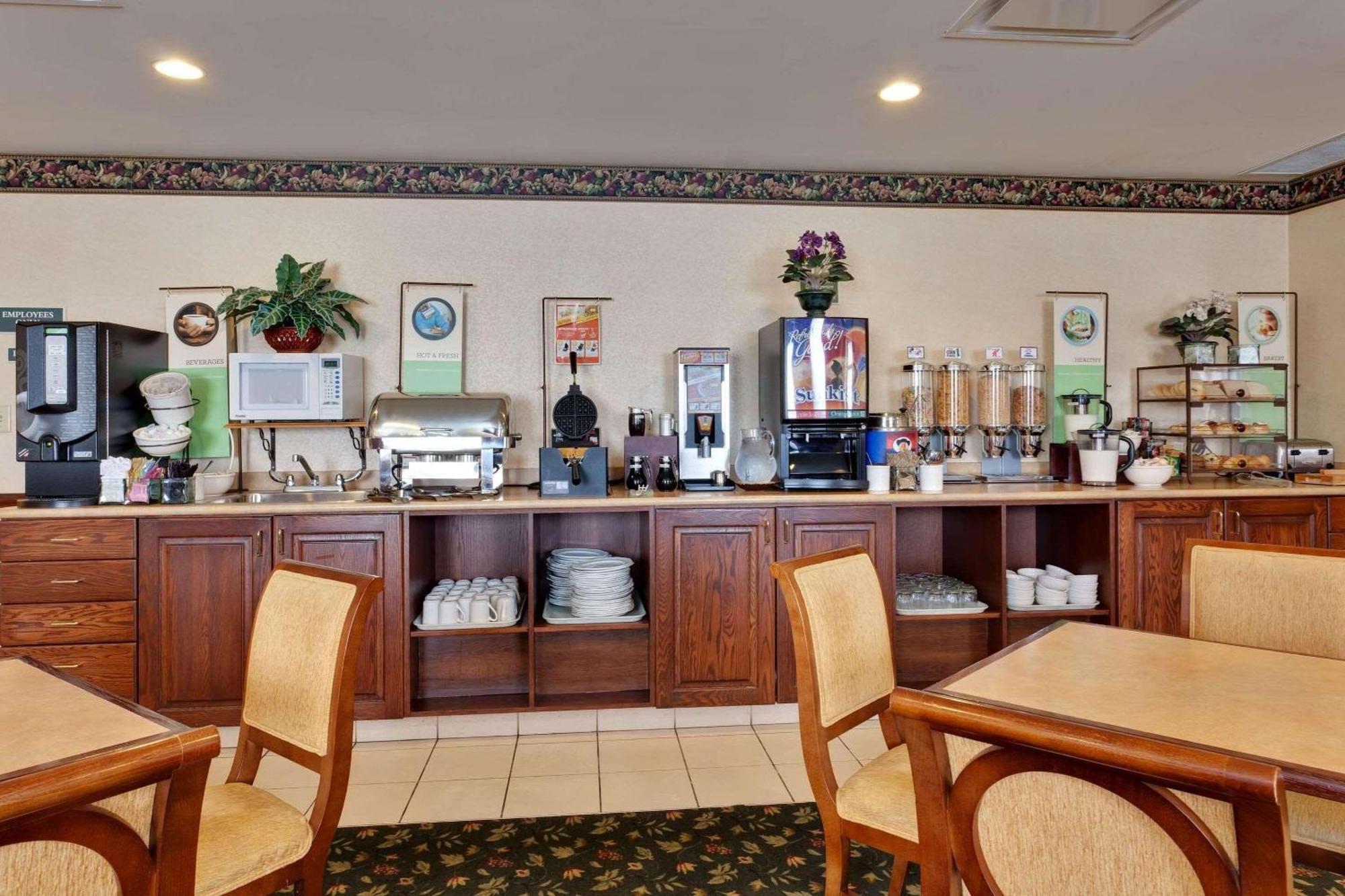Country Inn & Suites By Radisson, London South, On Bagian luar foto