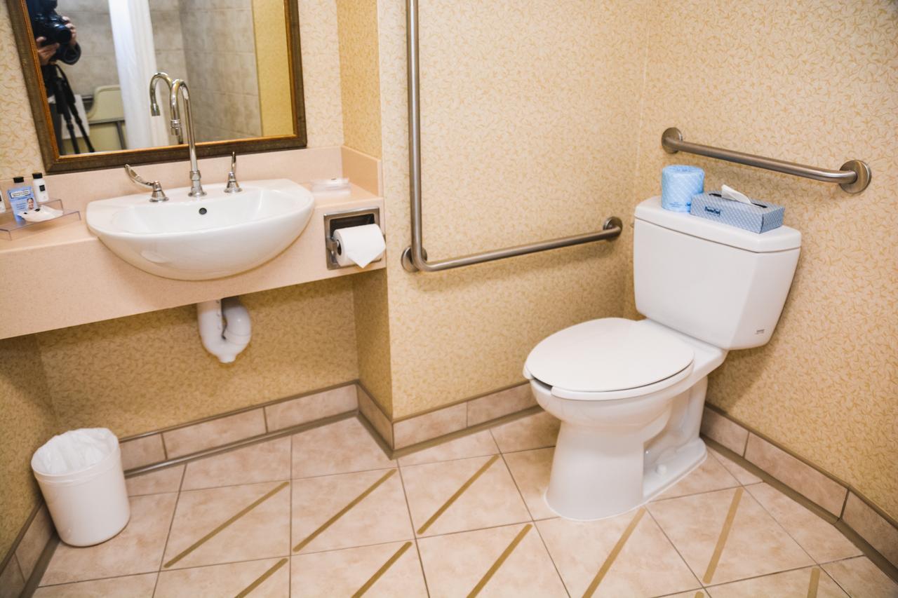 Country Inn & Suites By Radisson, London South, On Bagian luar foto